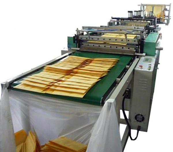 We have been successfully manufacturing, importing, exporting and supplying Fully Automatic Kraft Air Bubble Envelope Making Machine that is much appreciated by our clients. This machine can produce variety of laminated kraft paper bags, kraft paper compounded with bubble bags, aluminum compounded with bubble bags and so on.